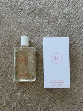 Sporty & Rich Nourishing Body Oil -